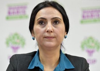 Figen Yüksekdağ'a da sahte haber: 'Demirtaş'ın avukatıyım, annen kaza geçirdi' dedi