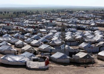 Fransa, Suriye'deki Roj kampında bulunan 47 vatandaşını geri aldı