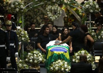 Futbol efsanesi Pele için cenaze töreni yapıldı