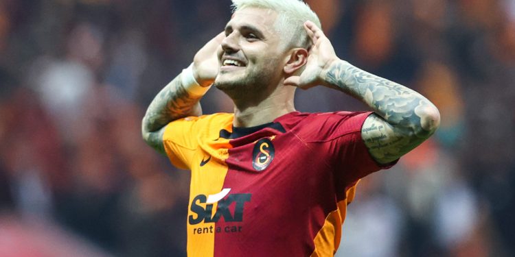 Galatasaray'da Mauro Icardi derbide oynayacak mı?