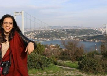 Gazeteci Rojin Altay’ın gözaltı süresi uzatıldı