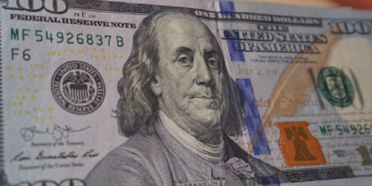 Gözler yarına çevrildi: Dolarda kritik gün!
