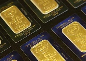 Yeni yıla yükselişle giren gram altın, 1115 lira seviyesine ulaşarak rekor kırdı.