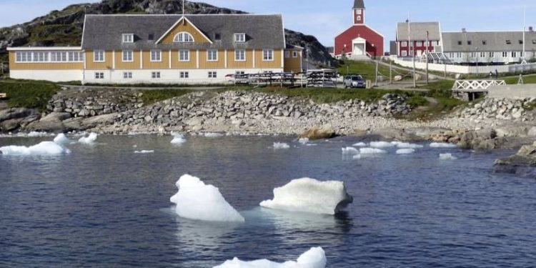 Grönland'da sıcaklık son 1000 yılın en yüksek seviyesine ulaştı