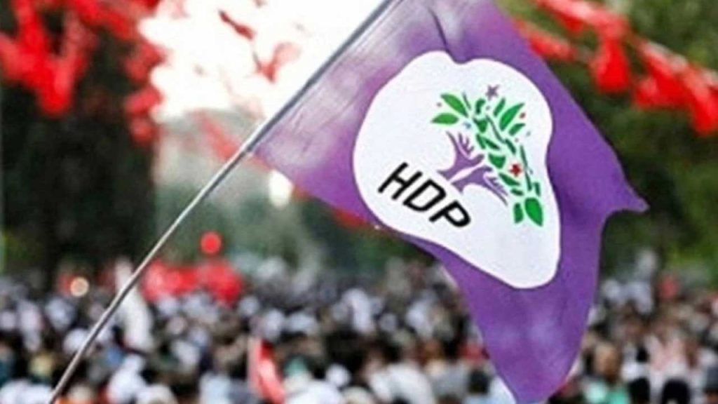 HDP'den bloke kararına karşı kampanya: Hazinemiz halkımızdır