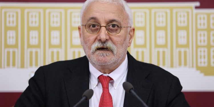 HDP’li Oluç: Müzakere edilirse ortak adayda buluşmak isteriz