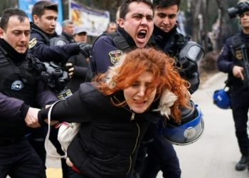 HRW'den zehir zemberek Türkiye raporu: 'Hükümet seçim öncesi medya ve yargıda güçlü denetim uyguluyor'