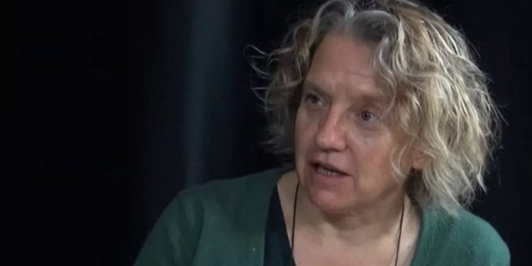 Hacer Foggo: 1 milyona yakın çocuk okulu bırakıp çalışmaya başladı