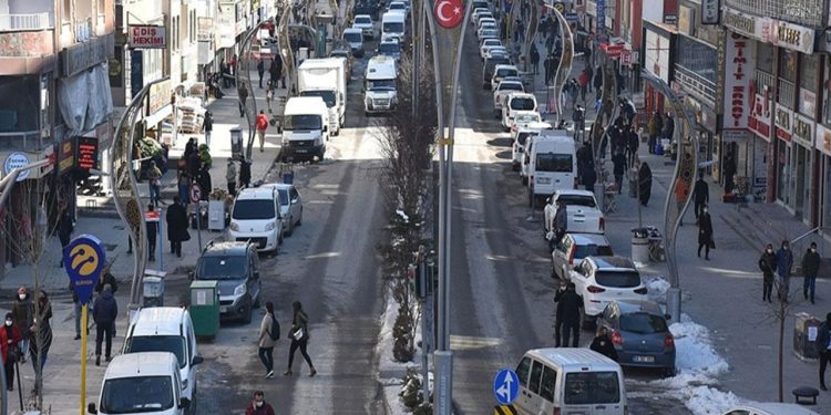 Hakkari'de 15 günlük eylem yasağı: Balon uçurmak bile yasak!