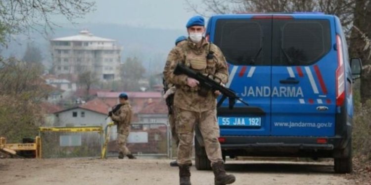 Hakkari'de yeniden 15 günlük eylem yasağı