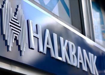 Halkbank’tan ABD’de KHK’lı akademisyenle savunma