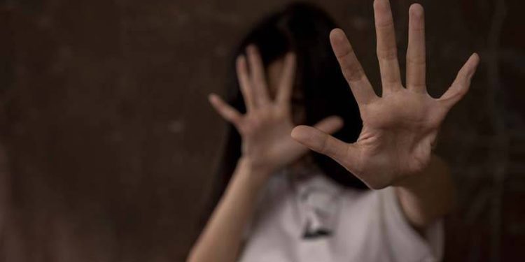 Hollanda’da her 6 genç erkekten biri kadına şiddeti kabul edilebilir buluyor