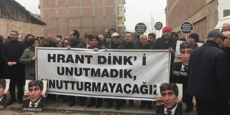 Hrant Dink Malatya'da doğduğu evin önünde anıldı