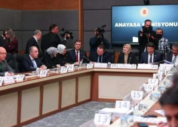 İYİ Parti ve CHP’den başörtüsü için ortak önerge