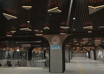 İYİ Partili Sarı: Havalimanı metrosu o kadar entegre ki, nefesim kesildi!