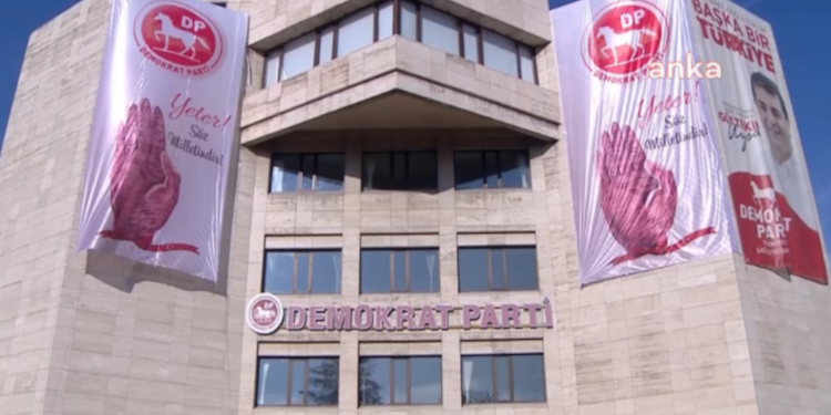 İçişleri Bakanlığı, Demokrat Parti’nin koruma polislerini geri çekti
