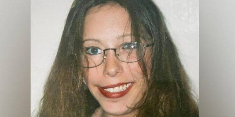 İngiltere'de evinde tek başına ölen kadının cesedi 3 yıl sonra bulundu