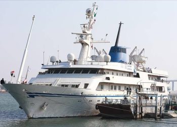 Irak'ta devrik diktatör Saddam’ın özel yatı, bilimsel araştırma merkezine dönüştürüldü