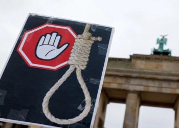 İran'da eylemlerle bağlantılı idamlar dörde yükseldi