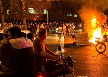 İran'daki protestolarda en az 522 ölü