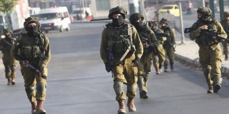 İsrail askerleri Batı Şeria'da iki Filistinliyi öldürdü