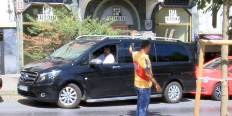 İstanbul’da değnekçilere operasyon: 7 gözaltı