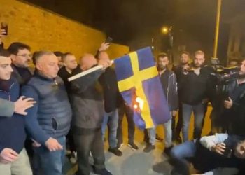 İsveç, Türkiye'deki vatandaşlarını uyardı: 'Kalabalık yerlerden uzak durun'