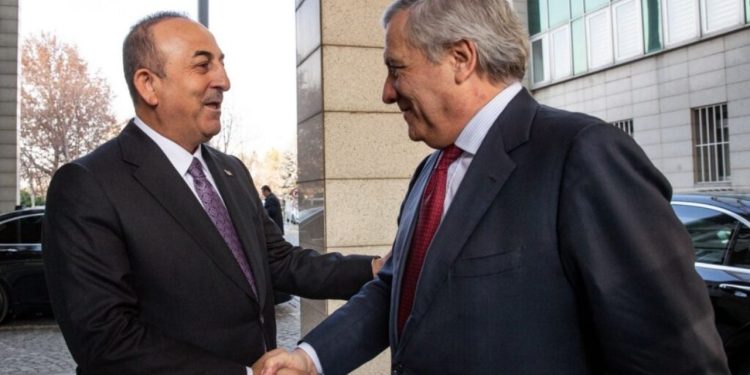 İtalya Dışişleri Bakanı'ndan Türkiye'ye göçmenler için teşekkür