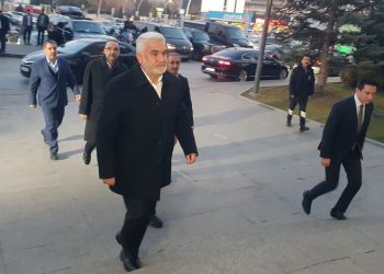 "İttifakta tekliflere açığız" demişti... HÜDA PAR Başkanı, AKP Genel Merkezi'nde Erdoğan'la görüşmeye gitti