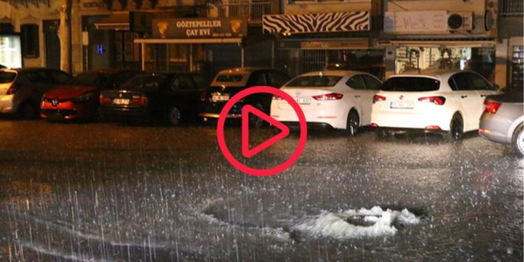 İzmir'de sağanak yağış trafik kazalarına sebep oldu