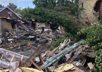 Kanada'da sarhoş olup bir evi havaya uçuran kadın kendisine içki satan bara dava açtı