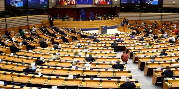 Katargate: Avrupa Parlamentosu iki milletvekilinin dokunulmazlığını kaldıracak