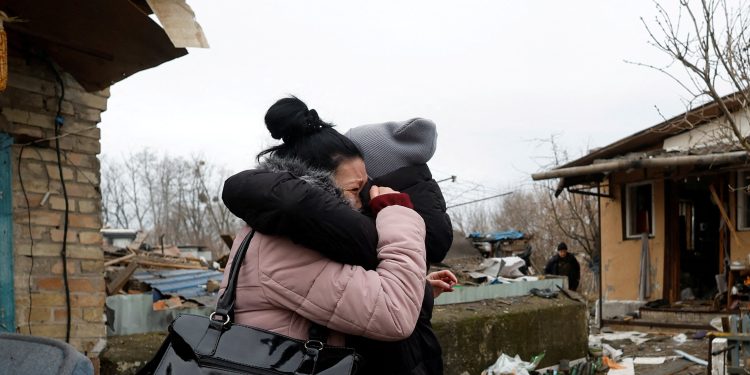 Kiev'de yılın son gününde patlamalar ve siren sesleri