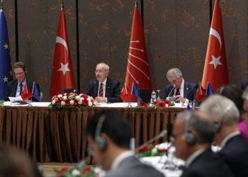 Kılıçdaroğlu, AB ülkelerinin Ankara büyükelçileri ile görüştü