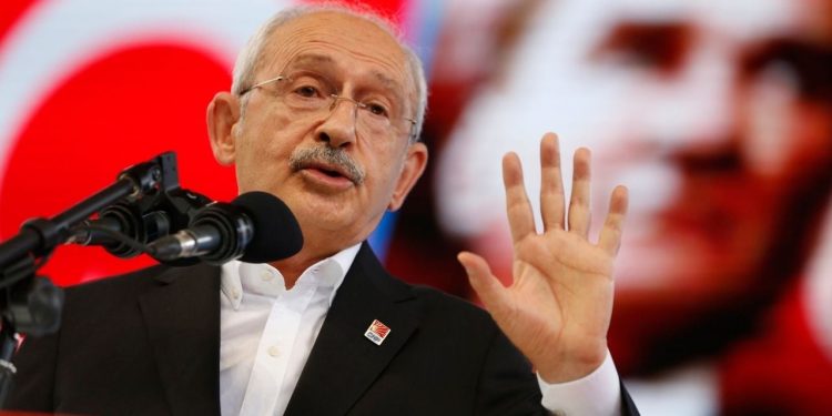 Kılıçdaroğlu: Ayrım yapmadan her kadına hakkını teslim edeceğiz