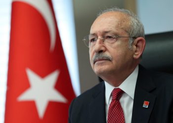 Kılıçdaroğlu: KKTC'nin kurucu Cumhurbaşkanı Rauf Denktaş'ı vefatının yıl dönümünde saygıyla anıyorum
