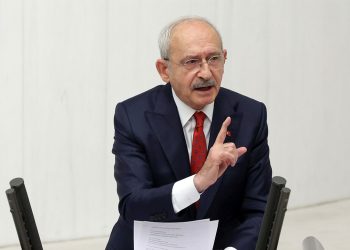 Kılıçdaroğlu: Sen devlet mi yönetiyorsun, evcilik mi oynuyorsun?