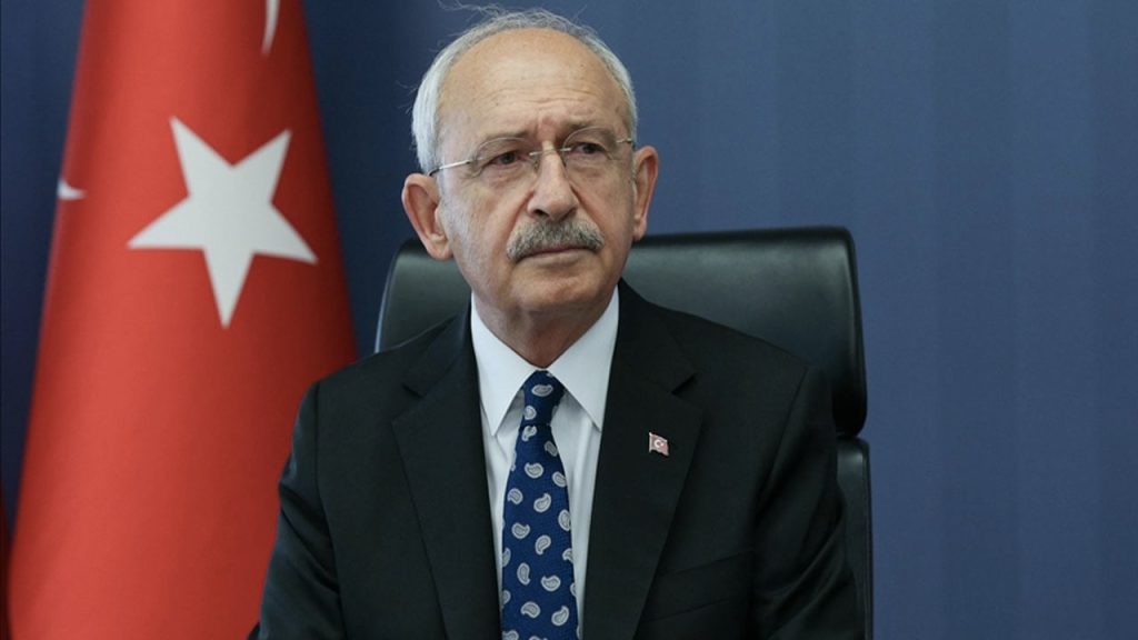 Kılıçdaroğlu’ndan borsa açıklaması: Küçük yatırımcıyı uyardım, göz göre göre soyacaklar sizi dedim