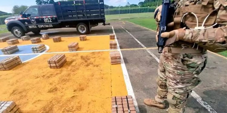 Kolombiya’daki 4,9 ton kokainin iddianamesi: Sarallar tehdit etmiş