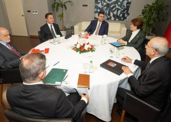 Kulis: Altılı masanın adayı Şubat ayında belli olacak