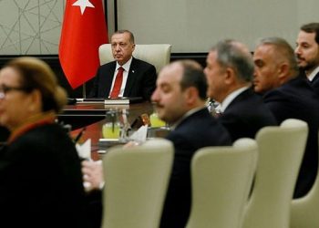 Kulis: ‘Bakanların hepsi milletvekili adayı olmak istiyor’