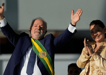 Meclis baskını Brezilya'yı sarstı: Lula, Genelkurmay Başkanını görevden aldı