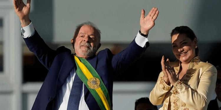 Meclis baskını Brezilya'yı sarstı: Lula, Genelkurmay Başkanını görevden aldı