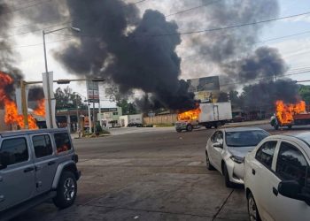 Meksika’da El Chapo’nun oğlu yakalandı, Sinaloa karteli sokakları savaş alanına çevirdi