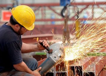 Metal işçisine yüzde 34 ara zam