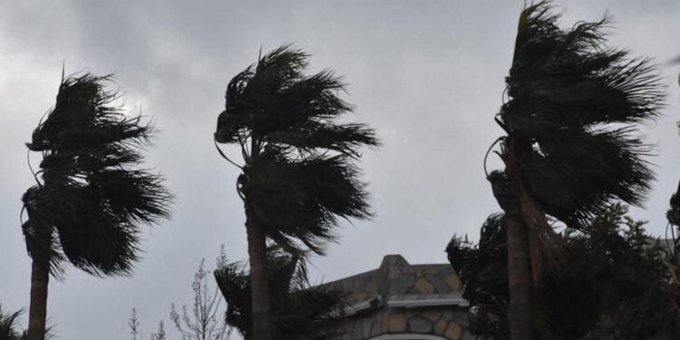 Meteoroloji uyardı: İzmir'de iki gün boyunca fırtına bekleniyor