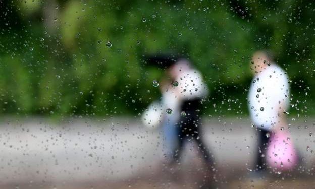 Meteoroloji'den yapılan son hava durumu tahminlerine göre Marmara, Ege ve Akdeniz bölgeleri gök gürültülü sağanak yağışın etkisi altında.