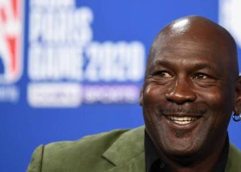 Michael Jordan'ın Nike ile milyon dolarlık sponsorluk anlaşması beyaz perdeye taşınıyor!