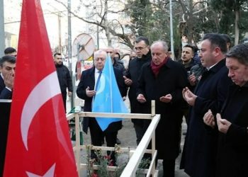Muharrem İnce'den Sinan Ateş'in mezarına ziyaret
