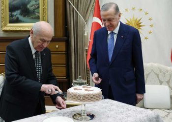 Murat Yetkin: Erdoğan seçim avantajı sağlamak için Meclis’i feshedebilir